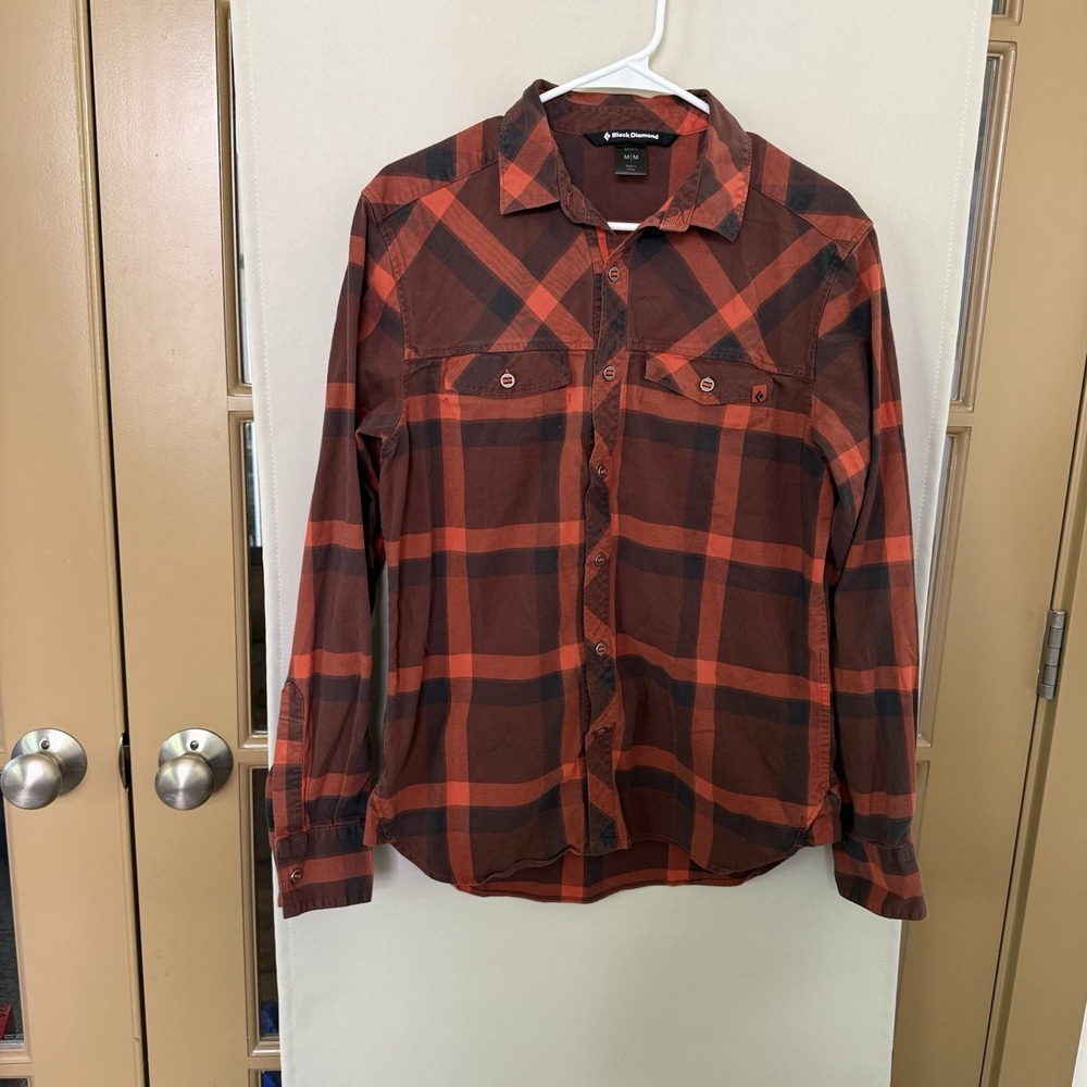 Black Diamond Men's Medium Red Black Long Sleeve Button Up Shirt Collar Top - Picture 2 of 7